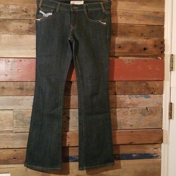 Farlow Jeans - Picture 6 of 6